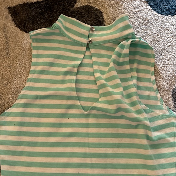 Small tank - Picture 2 of 2